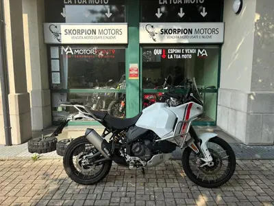 Ducati DesertX (2022 - 25) usata
