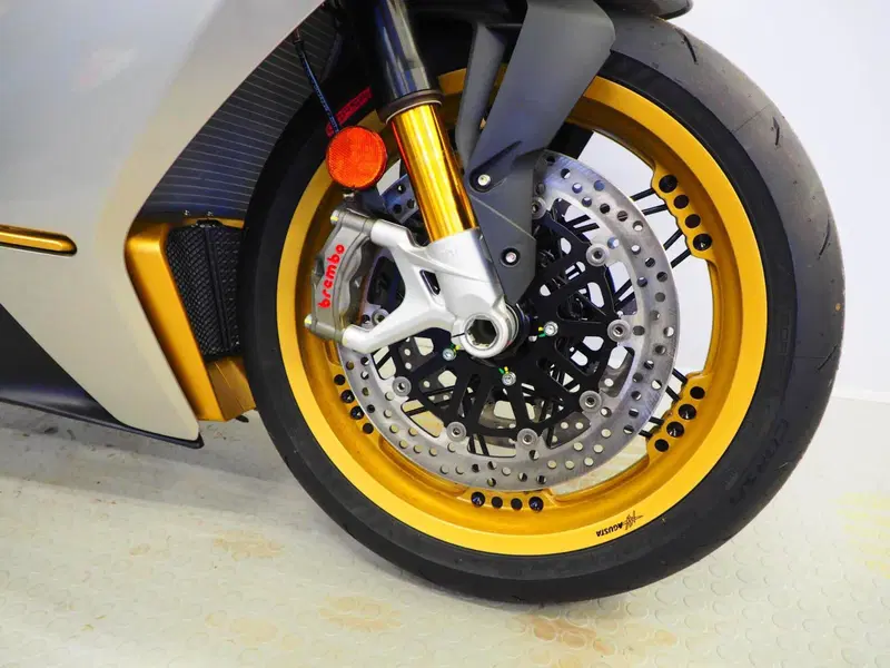 MV Agusta Superveloce 800 S (2021 - 25) (7)