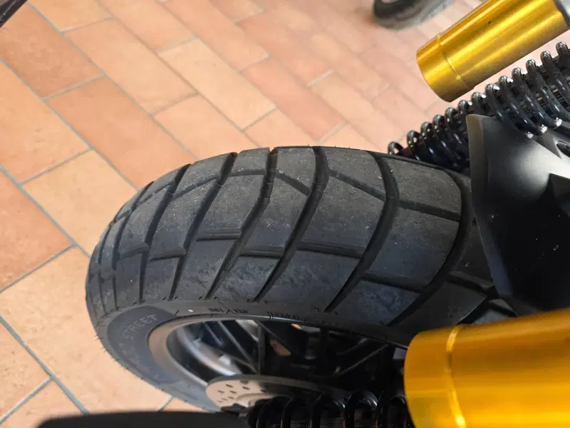Honda ADV 350 Special Edition (2025 - 26) (8)