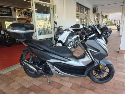 Honda Forza 300 ABS (2018 - 20) usata