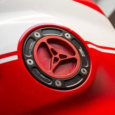 Natale 2025, idee regalo per motociclisti, 20 dicembre: MG-Biketec