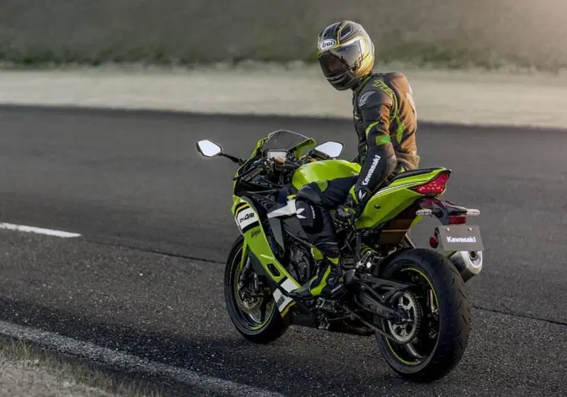 Kawasaki Ninja ZX-4RR (2024 - 26) (9)