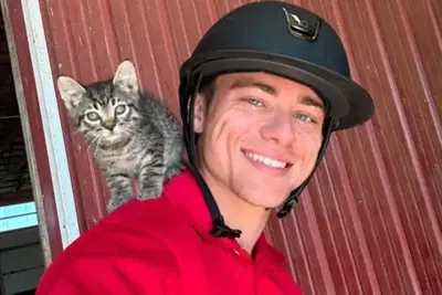 Lutto nel mondo dei creator: Lane V. Rogers muore a 31 anni in un incidende in moto