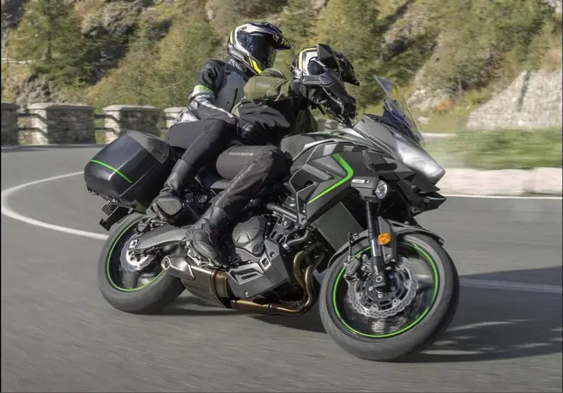 Kawasaki Versys 650 (2025 - 26) (11)