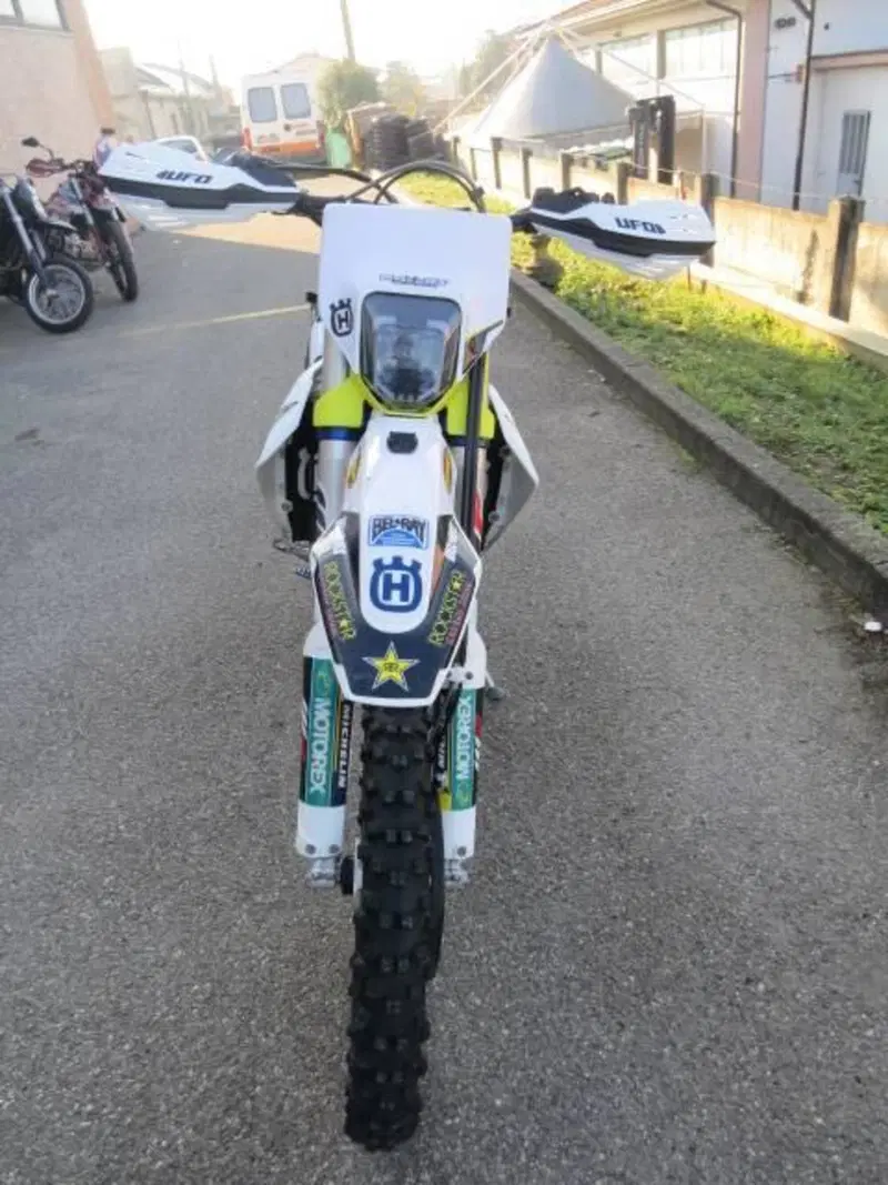 Husqvarna FE 350 Rockstar Edition (2021) (4)