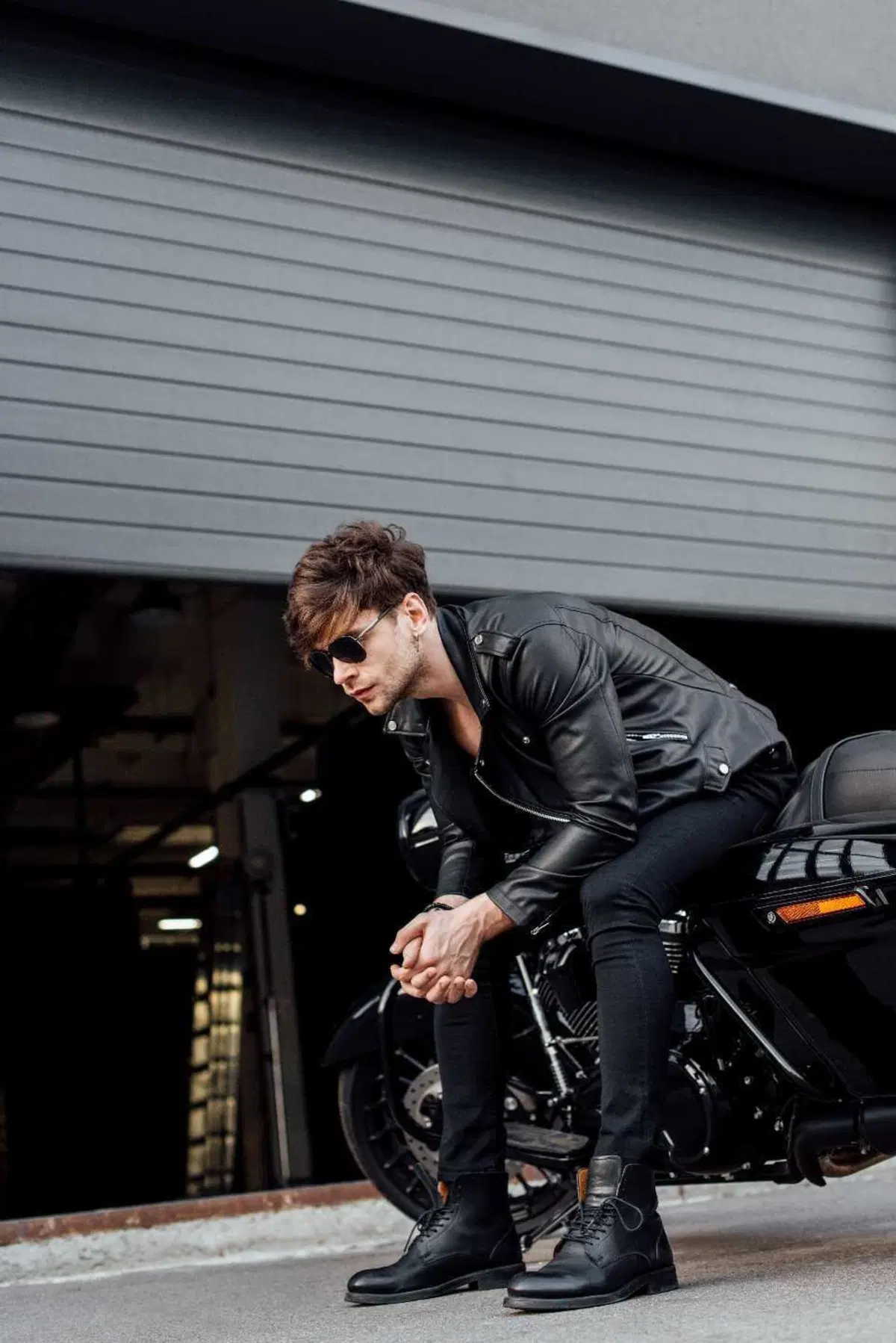 Biker boots in passerella: non un ritorno, ma una conferma!