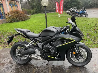 Honda CBR 650 R E-Clutch (2024 - 26) nuova