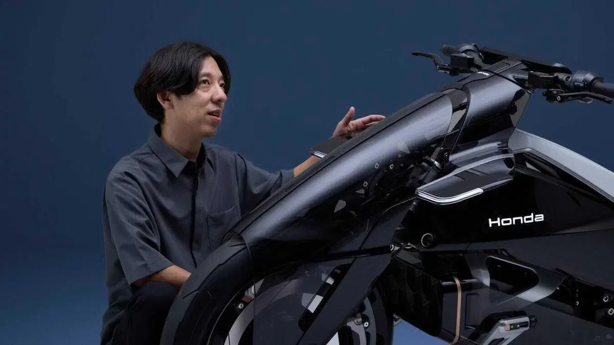 Honda EV Outlier Concept: la moto elettrica che rompe gli schemi al Japan Mobility Show 2025 [GALLERY] (13)
