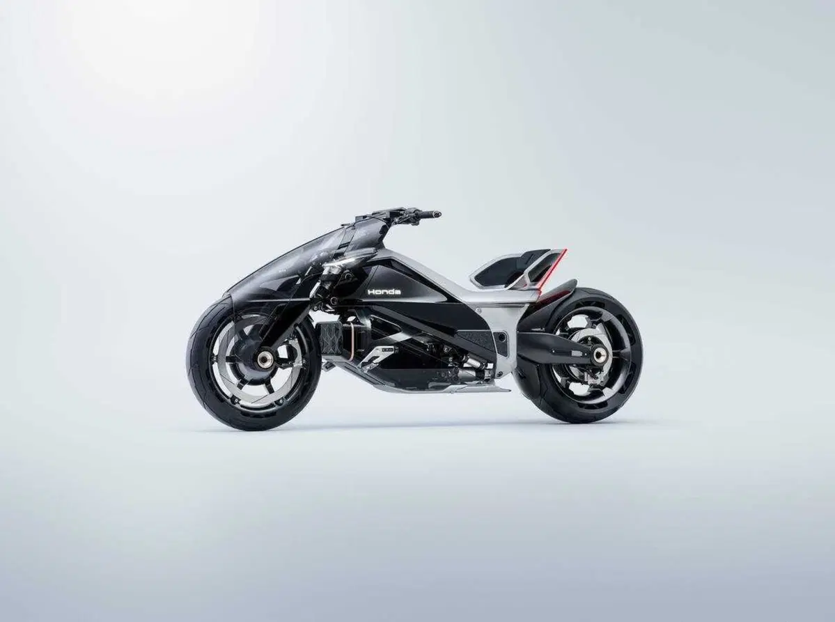 Honda EV Outlier Concept: la moto elettrica che rompe gli schemi al Japan Mobility Show 2025 [GALLERY] (14)