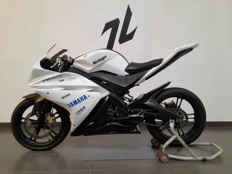 Yamaha YZF R125 (2008 -13) (3)