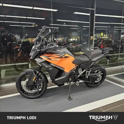 KTM 1390 Super Adventure S (2026) nuova