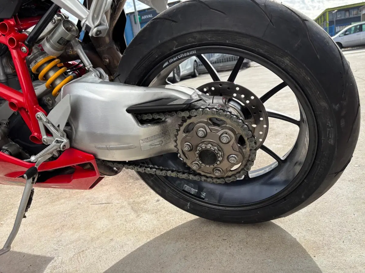 Ducati 848 (2007 - 13) (11)