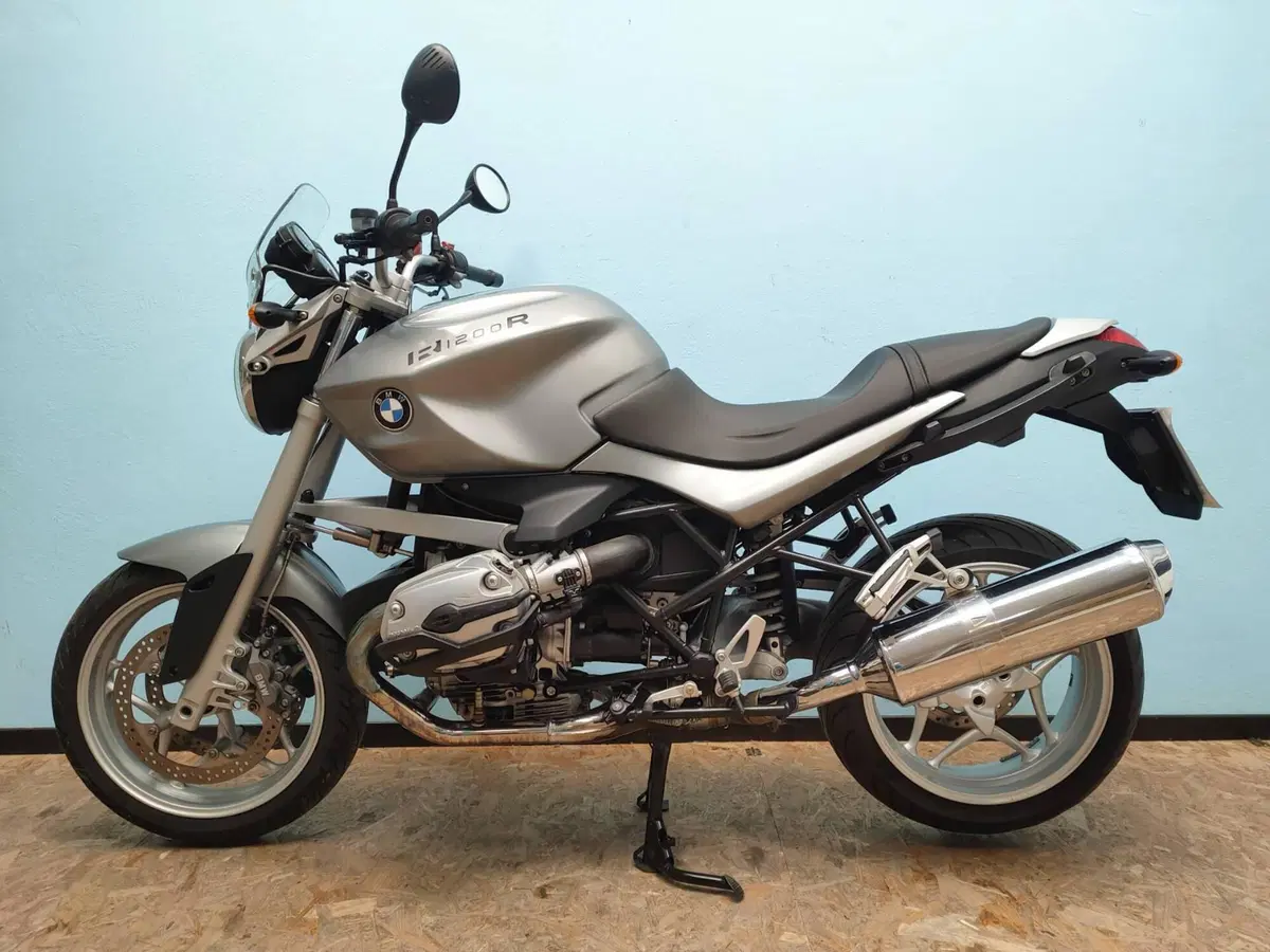 Bmw R 1200 R (2006 - 11) (4)