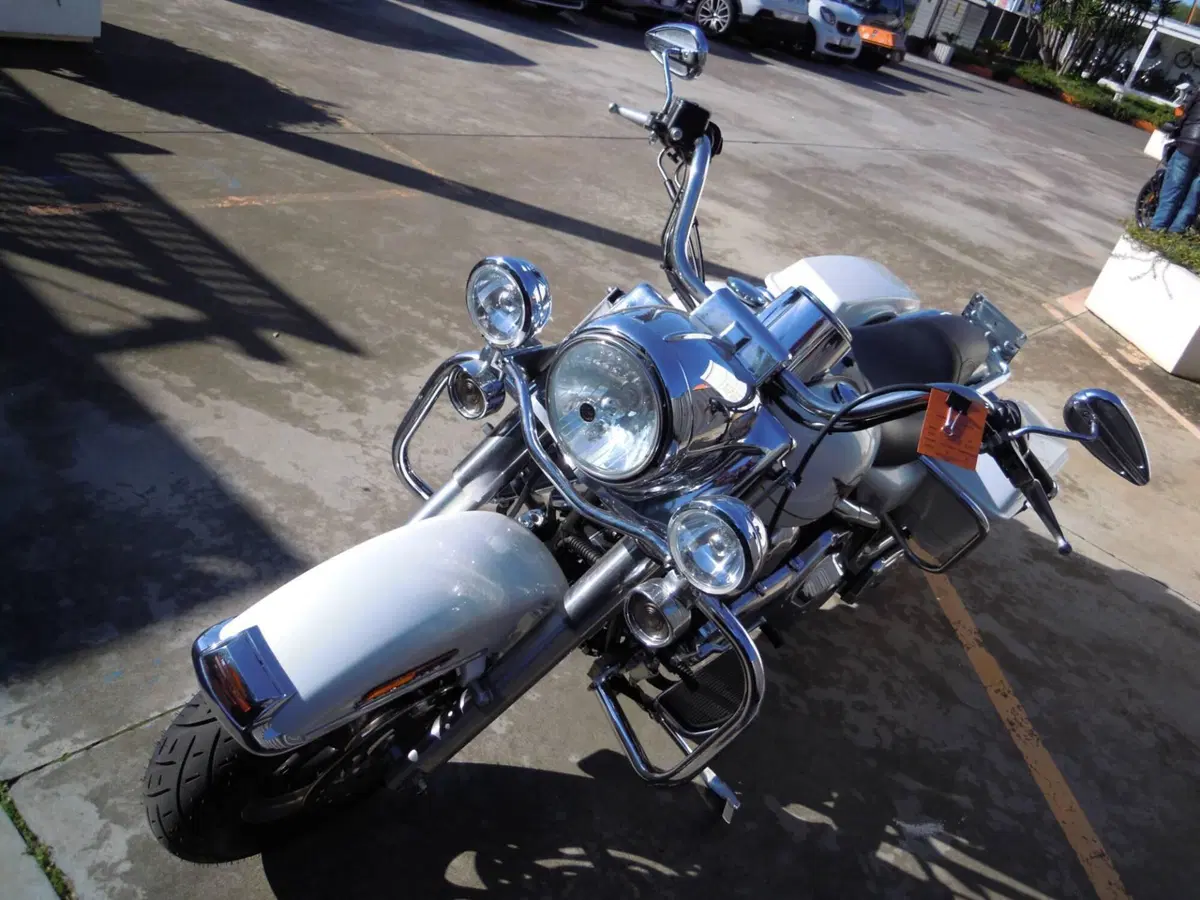 Harley-Davidson 1584 Road King (2006 - 07) - FLHR (9)