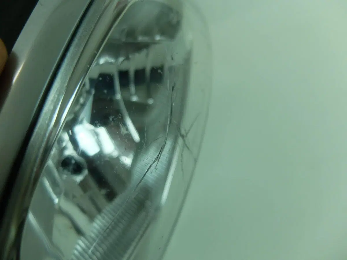 Faro anteriore sinistro Triumph Speed triple 1050 (11)