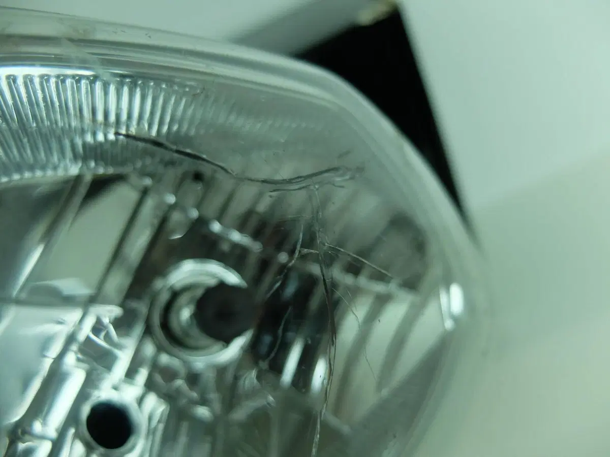 Faro anteriore sinistro Triumph Speed triple 1050 (14)