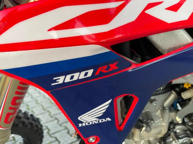 Honda CRF 300RX Enduro (2022) (3)