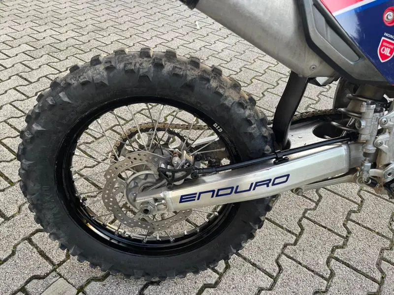 Honda CRF 300RX Enduro (2022) (8)