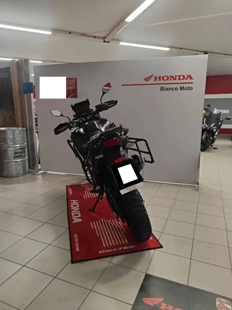 Honda Africa Twin CRF 1100L ES DCT (2024 - 26) (6)