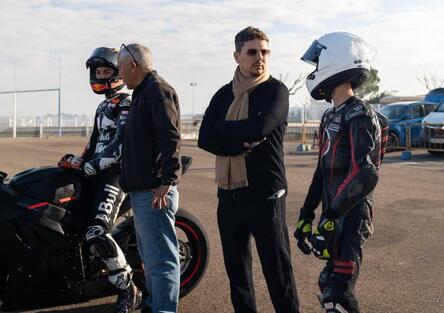 Maverick Viñales, allenamento speciale con Jorge Lorenzo e suo padre