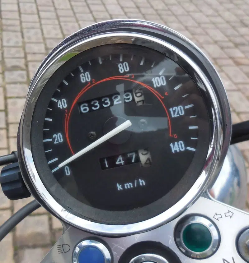 Honda Rebel 250 (2000 - 03) (4)