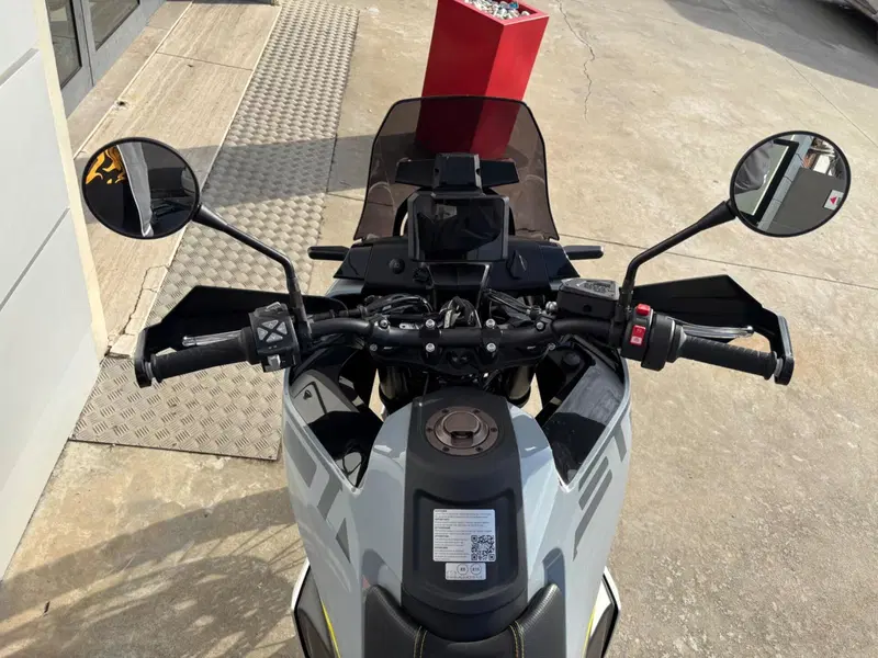 Husqvarna Norden 901 (2022 - 26) (12)
