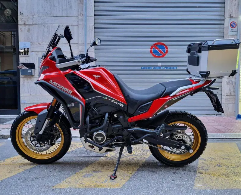 Moto Morini X-Cape 650 Gold Wheels Edition (2022 - 26) (3)