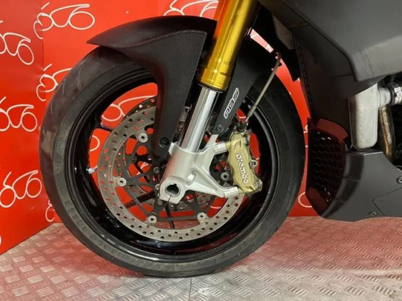Aprilia Tuono V4 R APRC ABS (2013 - 15) (8)
