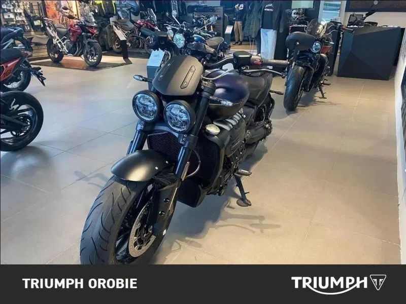 Triumph Rocket 3 Storm R (2024 - 26) (4)