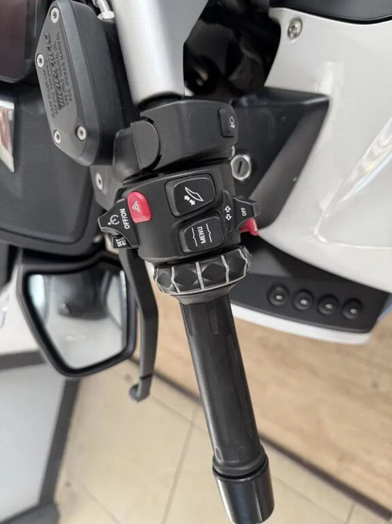 Bmw R 1250 RT (2021 - 25) (8)