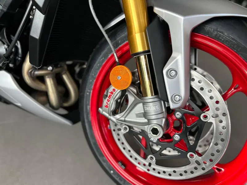 Triumph Street Triple 765 RX (2026) (5)