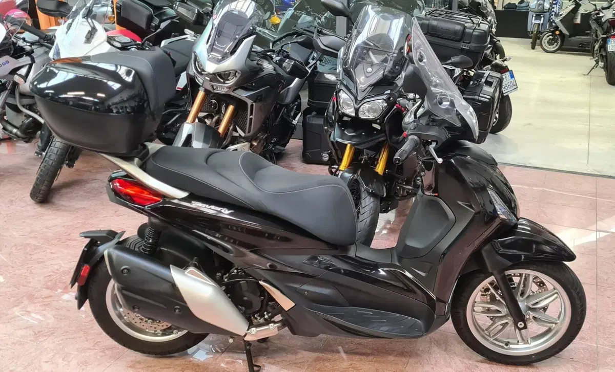 Piaggio Beverly 400 ABS-ASR (2021 - 24)