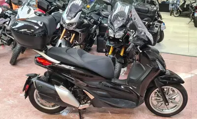 Piaggio Beverly 400 ABS-ASR (2021 - 24) usata