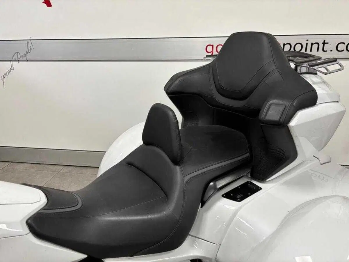Honda GL 1800 Gold Wing Tour DCT & Airbag: l'usato del giorno di Moto.it [GALLERY] (2)