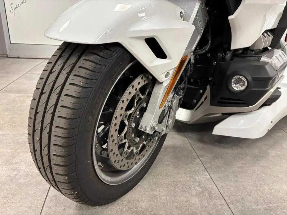 Honda GL 1800 Gold Wing Tour DCT & Airbag: l'usato del giorno di Moto.it [GALLERY] (3)