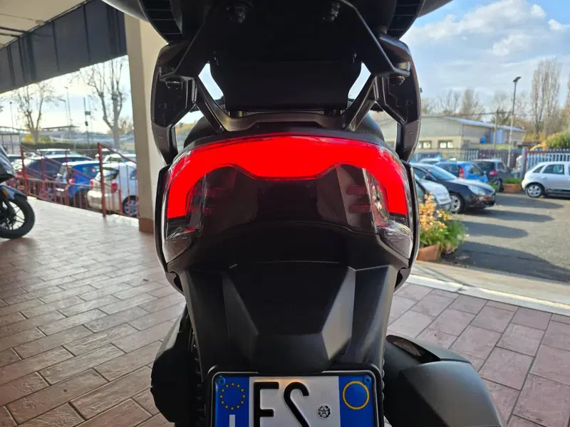 Kymco X-Town 300i (2025 - 26) (7)