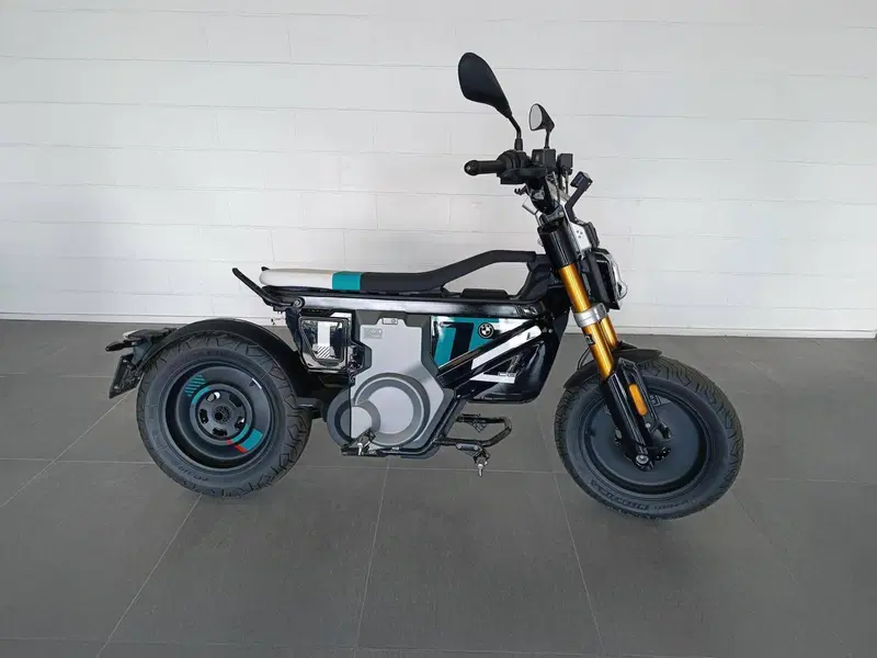 Bmw CE 02 (2024 - 26)