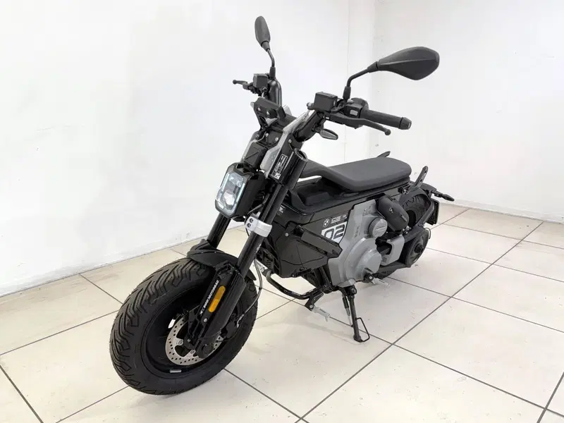 Bmw CE 02 (2024 - 26) (2)