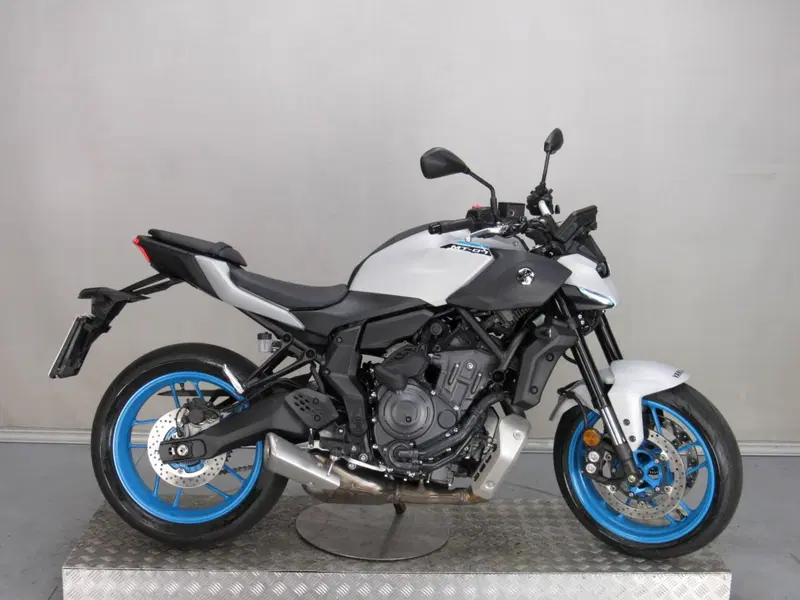 Yamaha MT-07 Y-AMT (2025 - 26)