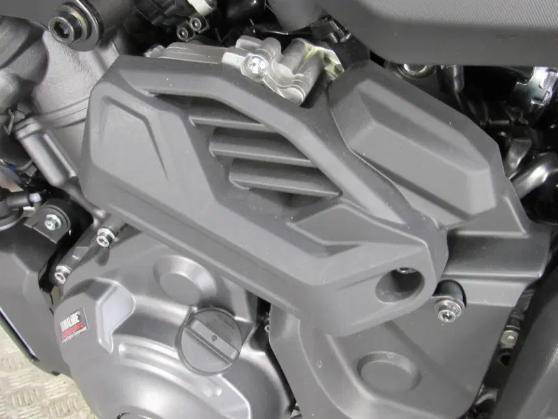 Yamaha MT-07 Y-AMT (2025 - 26) (18)