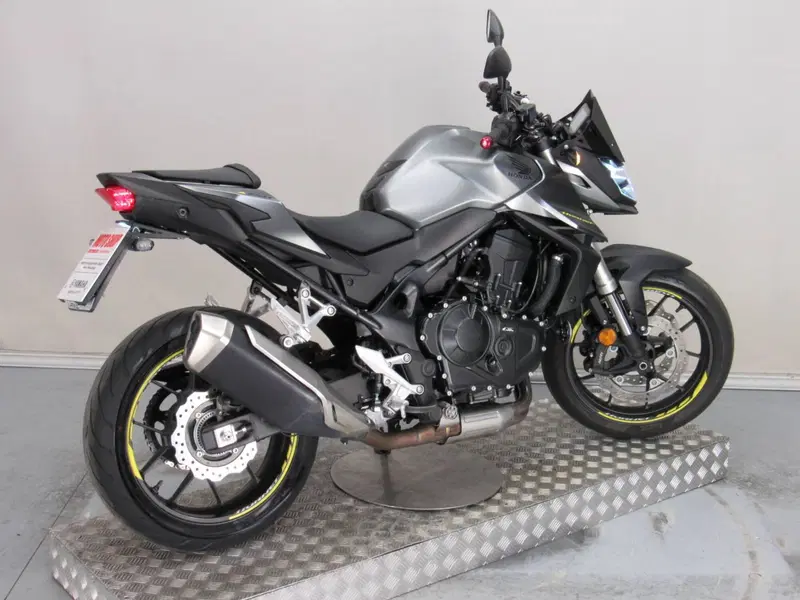 Honda CB 750 Hornet (2023 - 24) (7)