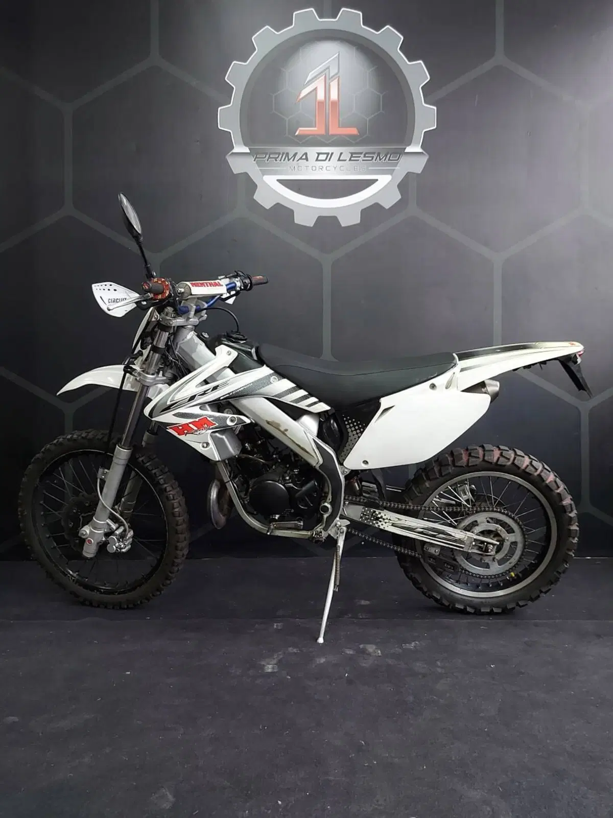 HM CRE 50 Six Competition (2011 - 15) (2)