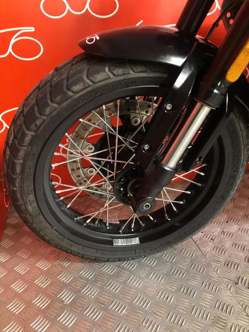 Brixton Motorcycles Crossfire 500 X (2021 - 26) (6)