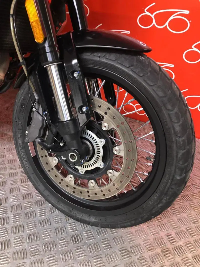 Brixton Motorcycles Crossfire 500 X (2021 - 26) (7)