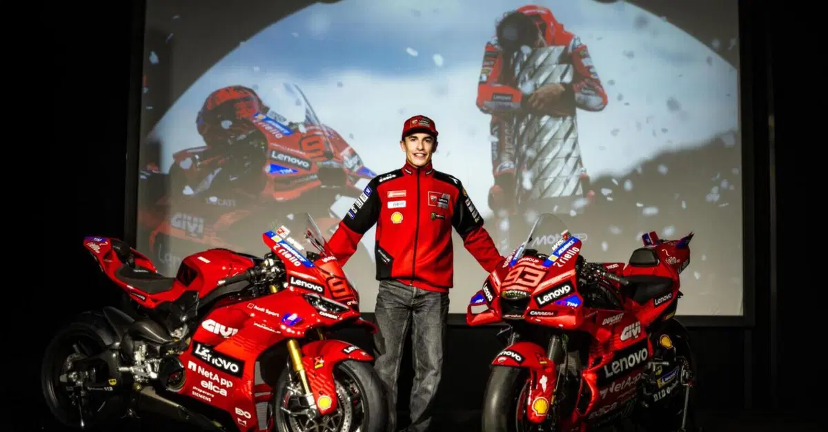 Ducati Panigale V4 M&aacute;rquez 2025 World Champion Replica: il tributo a Re Marc [GALLERY e VIDEO]