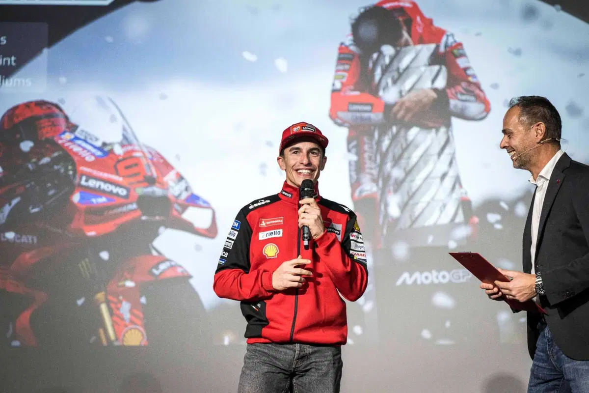 Le MotoGP corrono dentro l'azienda di Borgo Panigale: così Ducati ha festeggiato i suoi campioni (9)