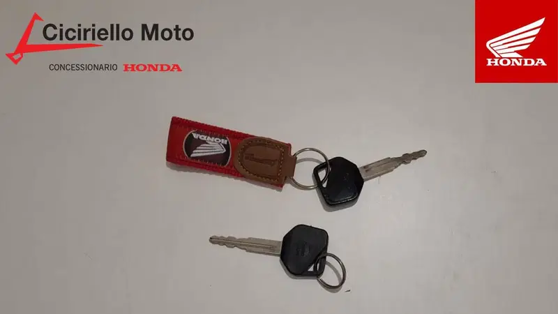 Honda Transalp XL 700 V (2007 - 2013) (4)