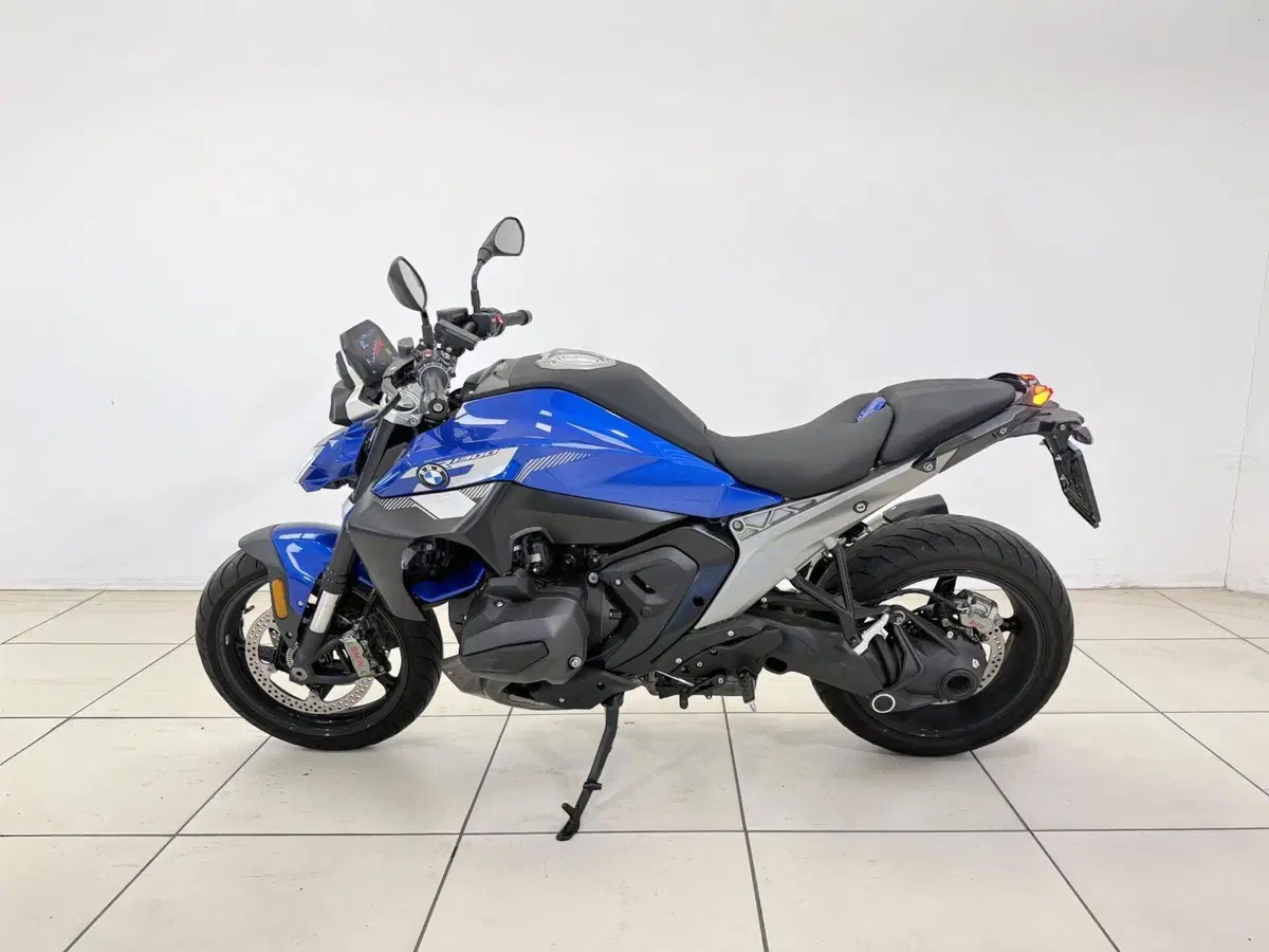 Bmw R 1300 R (2026) (5)