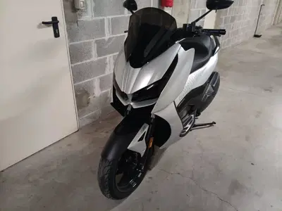 Zontes ZT350-D (2023 - 25) usata