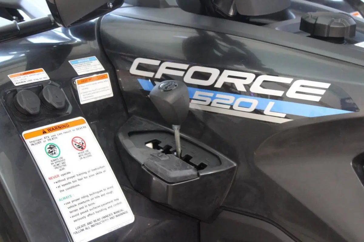 CFMOTO CFORCE 520L X5 Passo Lungo (2023 - 26) (8)